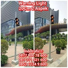 Warning Light Pole 1