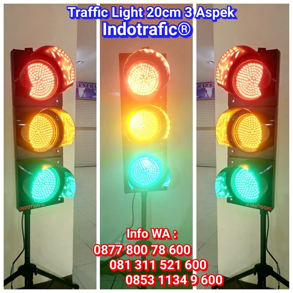 Lampu Traffic Light  LED 20cm 3 Aspek