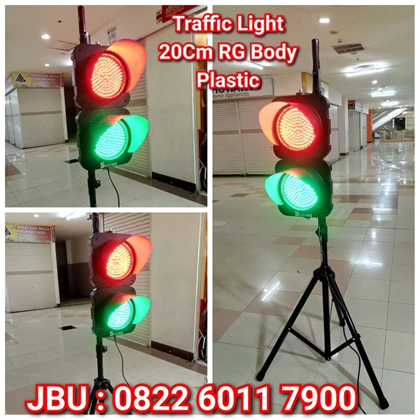 Traffic Light 20cm RG