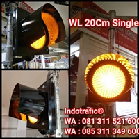 Lampu Traffic Light 20cm Single